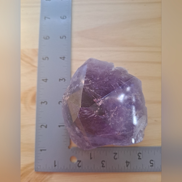 Amethyst Polished Point with a Flat Base - Picture 7 of 8